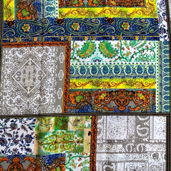 New Scarf - Picture 4 of 9